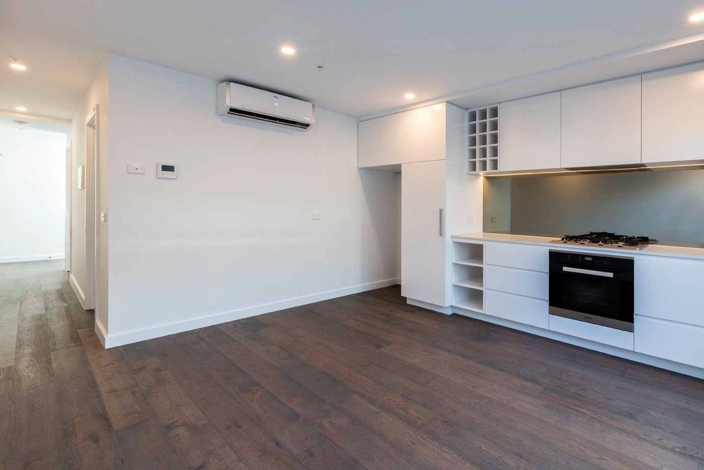 Property Gallery - Main Image