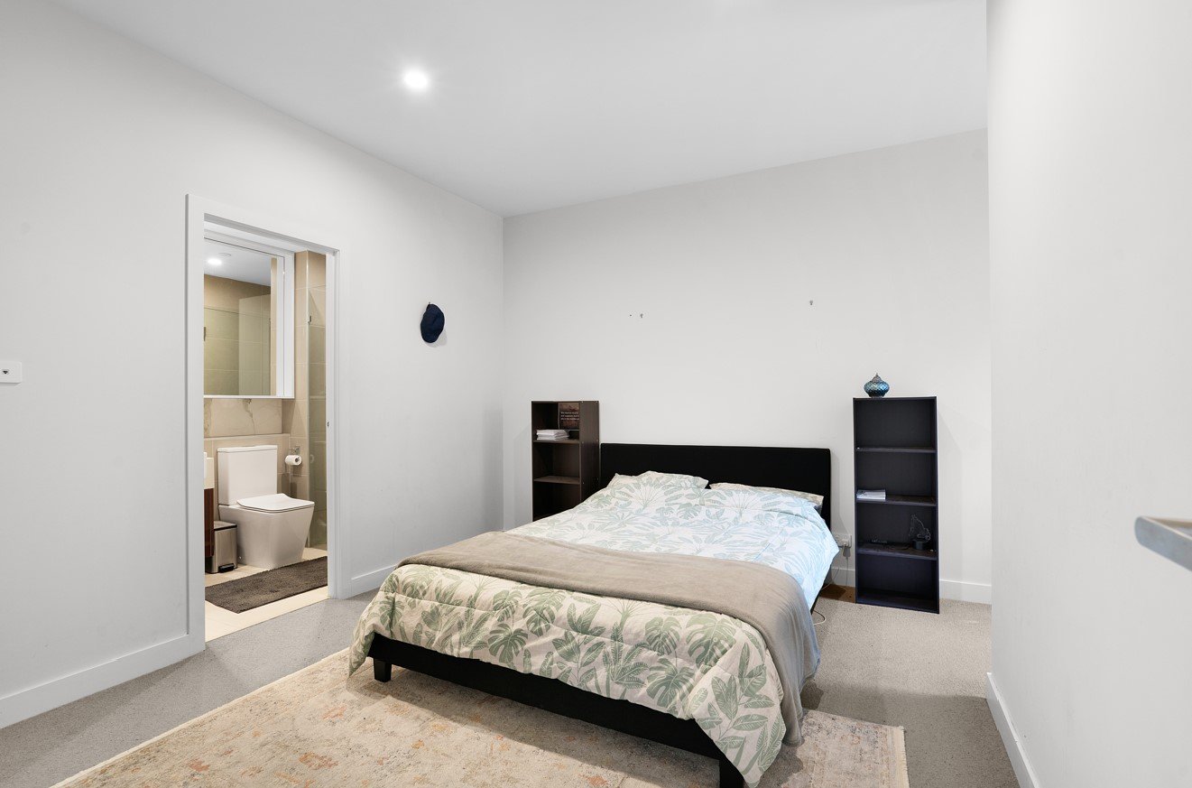 Property Gallery Thumbnail 5