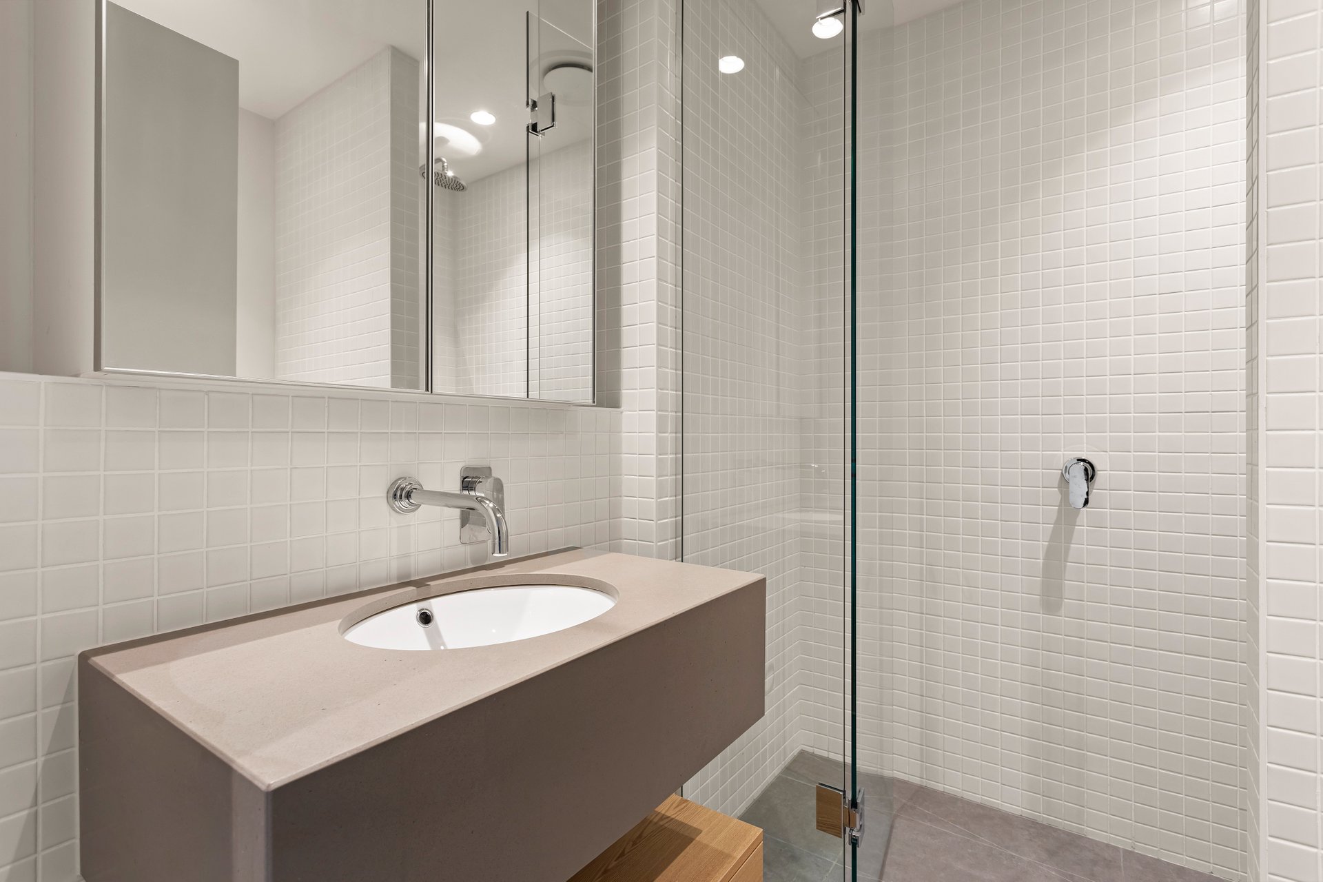 Property Gallery Thumbnail 9