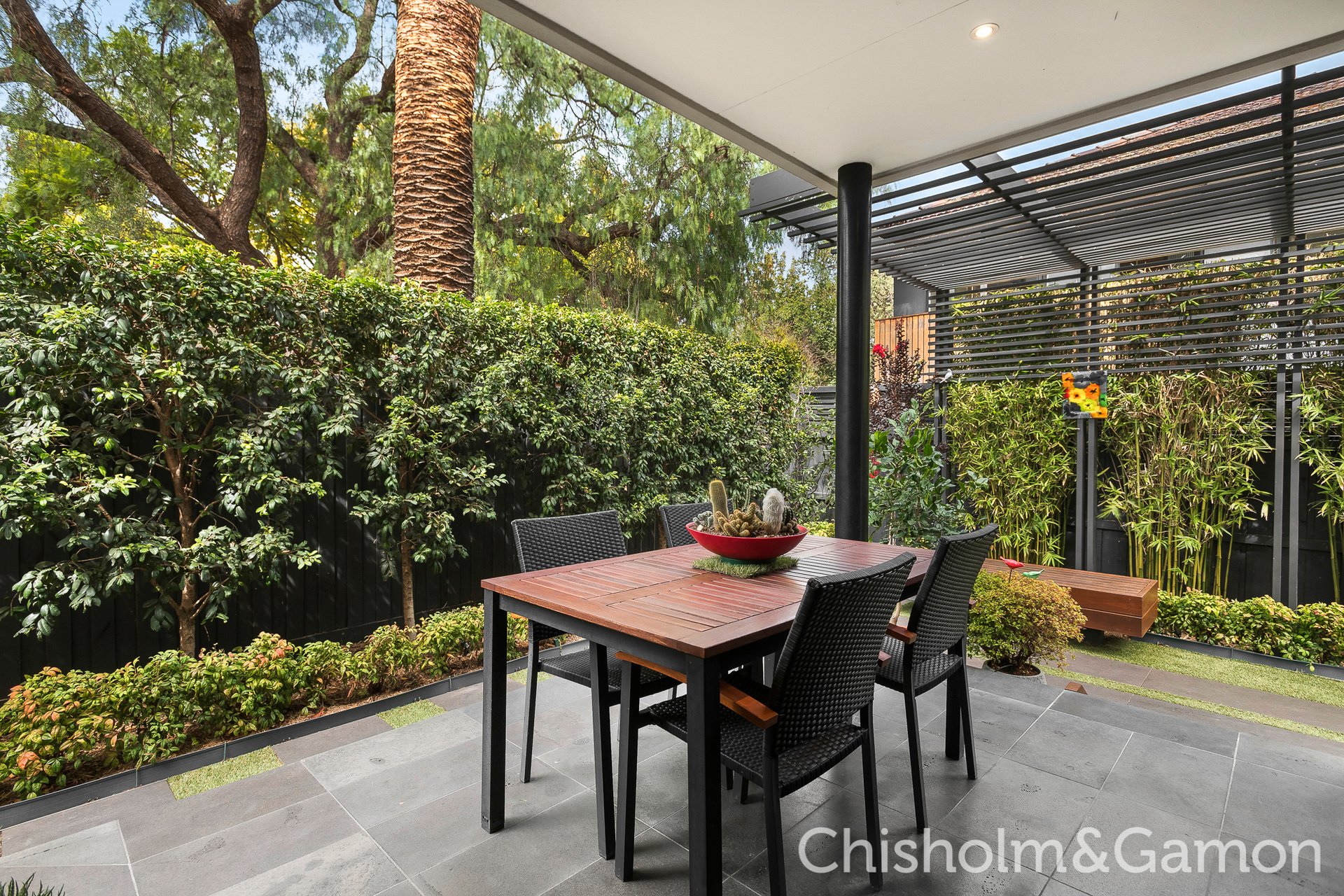 G03/1a Rothesay Avenue, Elwood image 2