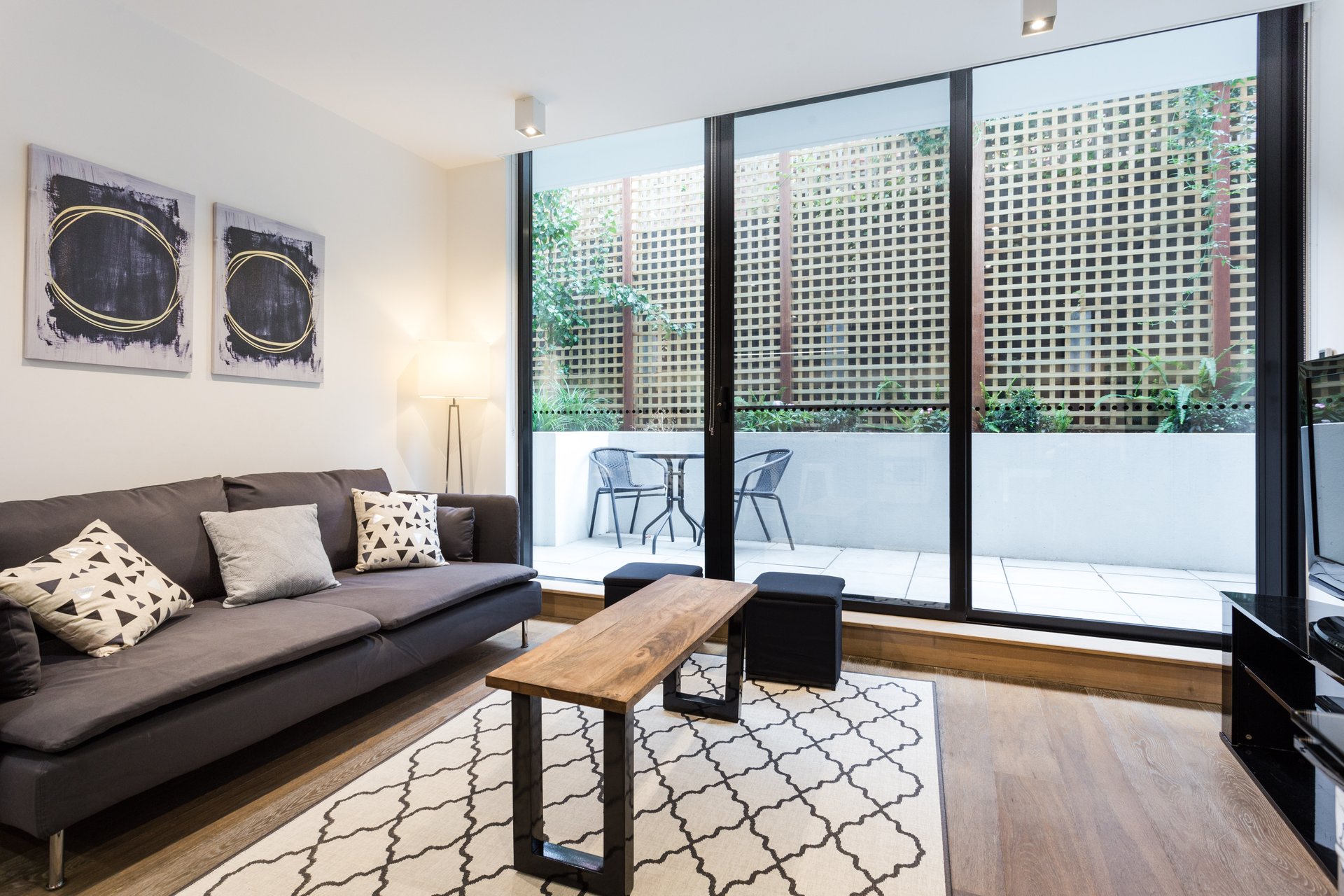 Property Gallery Thumbnail 3