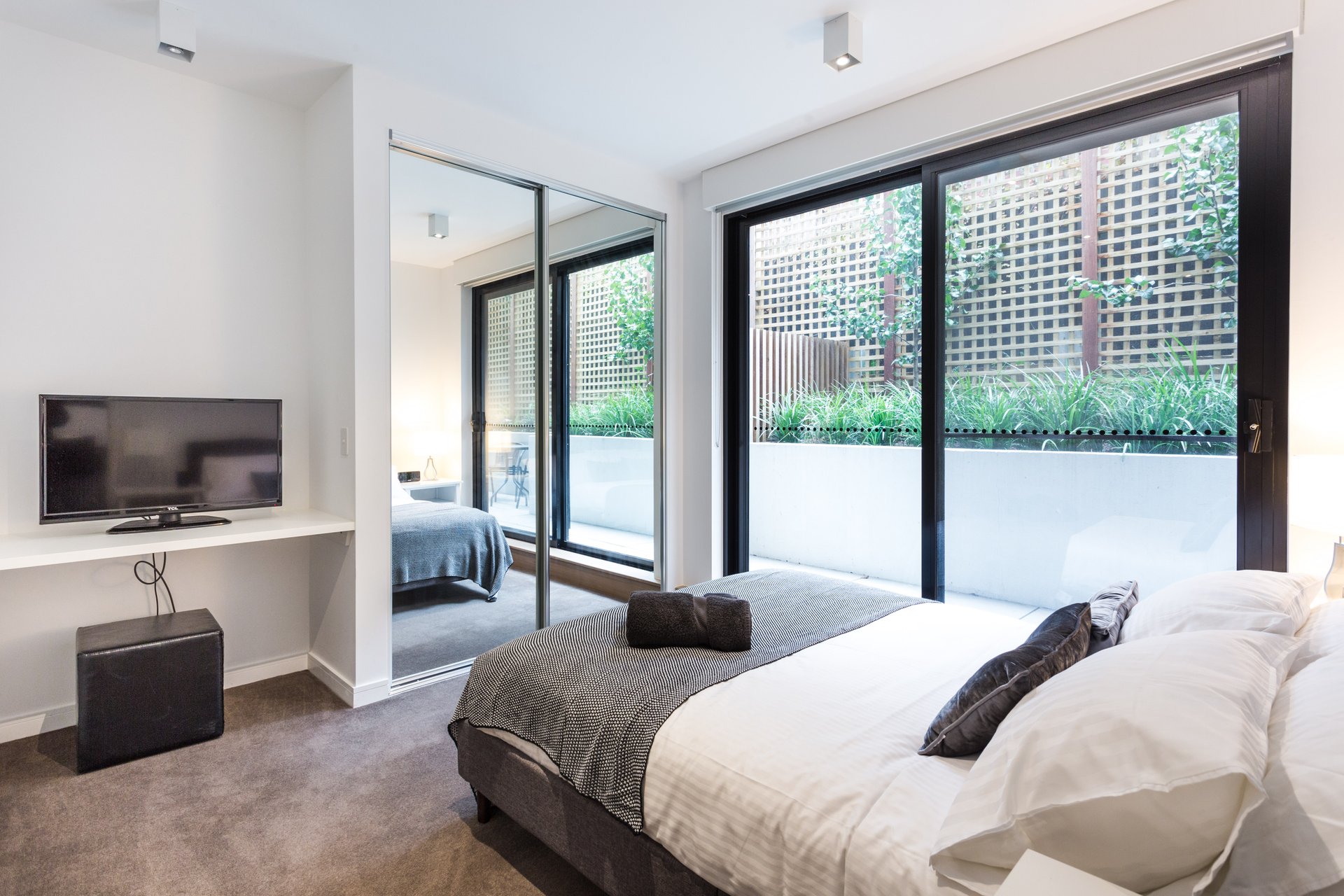 Property Gallery Thumbnail 4
