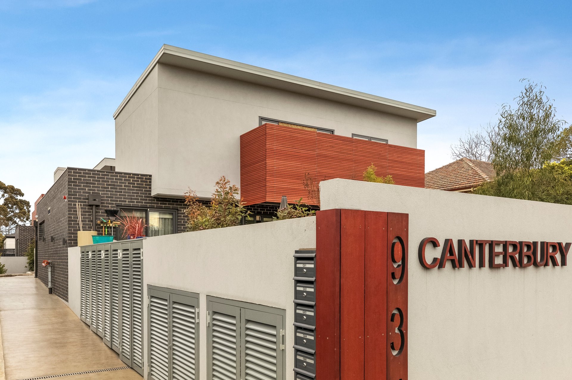 Property Gallery - Main Image