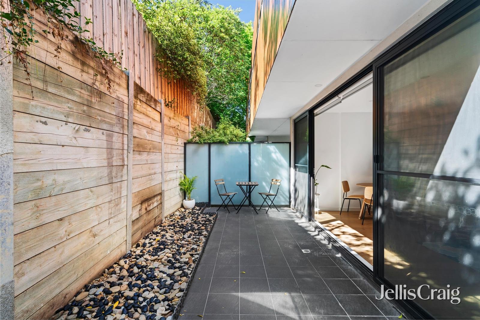 G04/1082 Burke Road, Balwyn North image 9