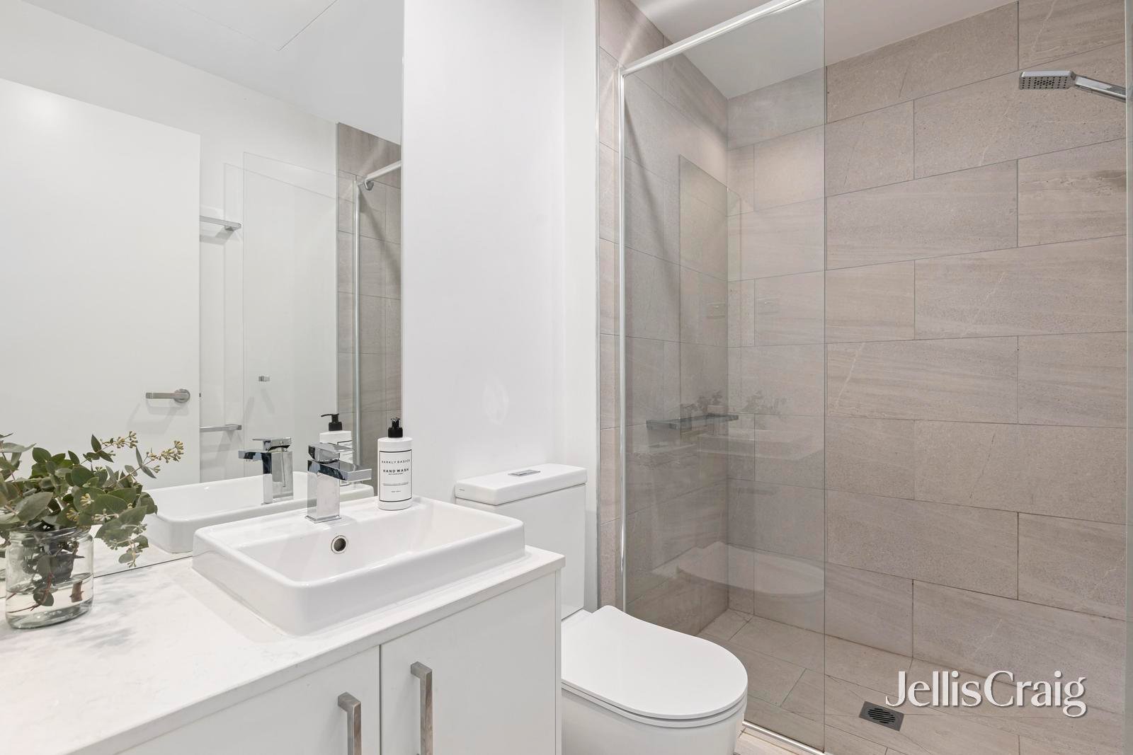 g04/3 New Street, Ringwood image 7