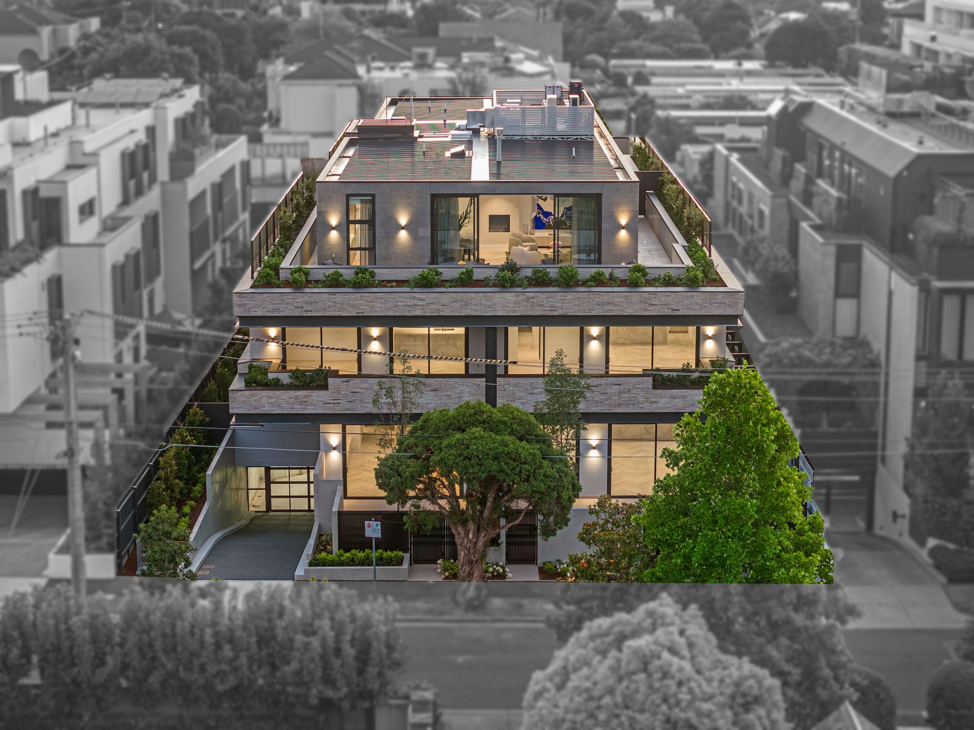 Property Gallery Thumbnail 13