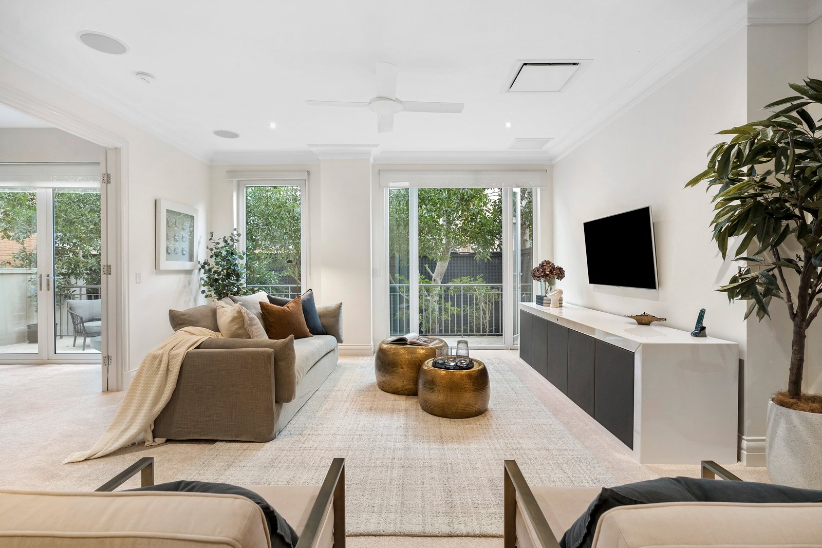 Property Gallery Thumbnail 2