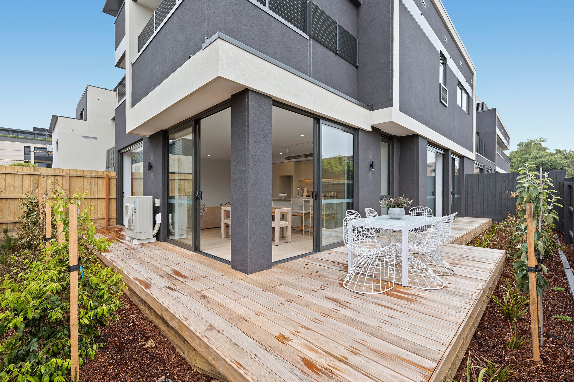 G06/1538-1540 High Street, Glen Iris