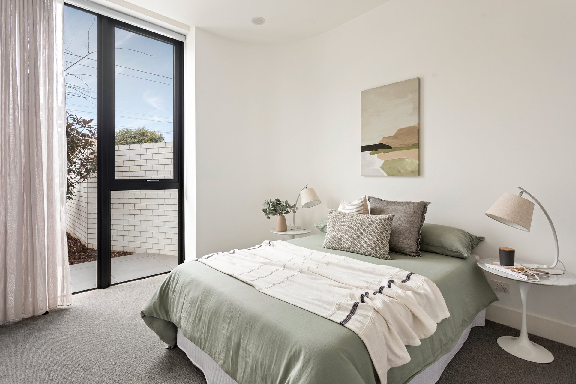 Property Gallery Thumbnail 11