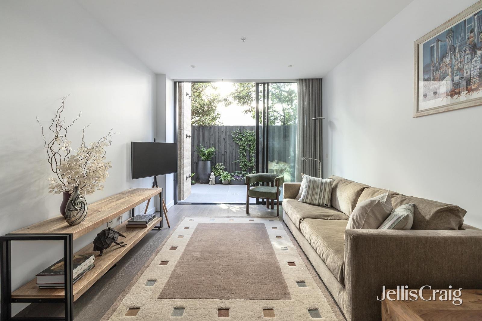 G06/3 Hurstmon Street, Malvern East image 2