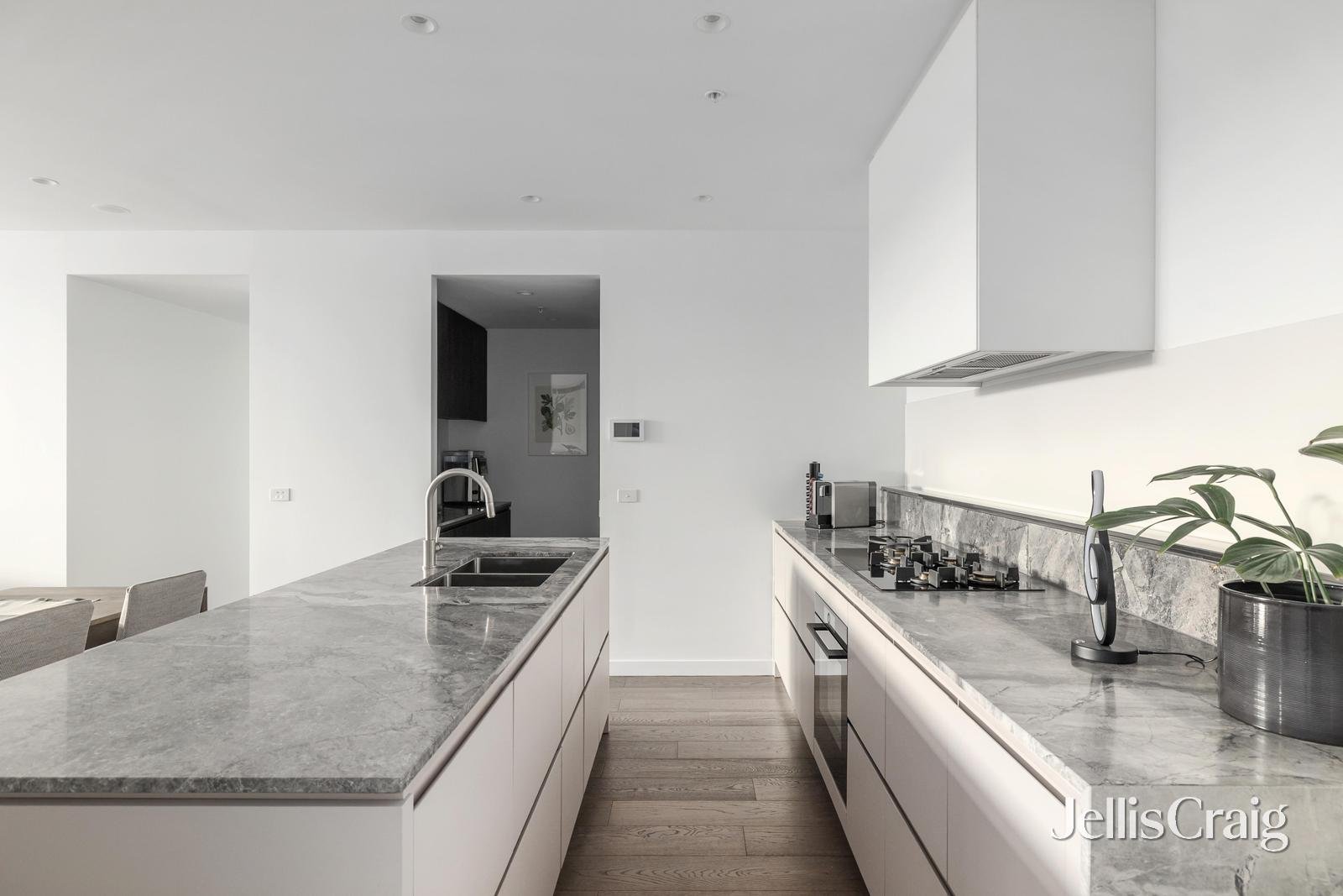 G06/3 Hurstmon Street, Malvern East image 7