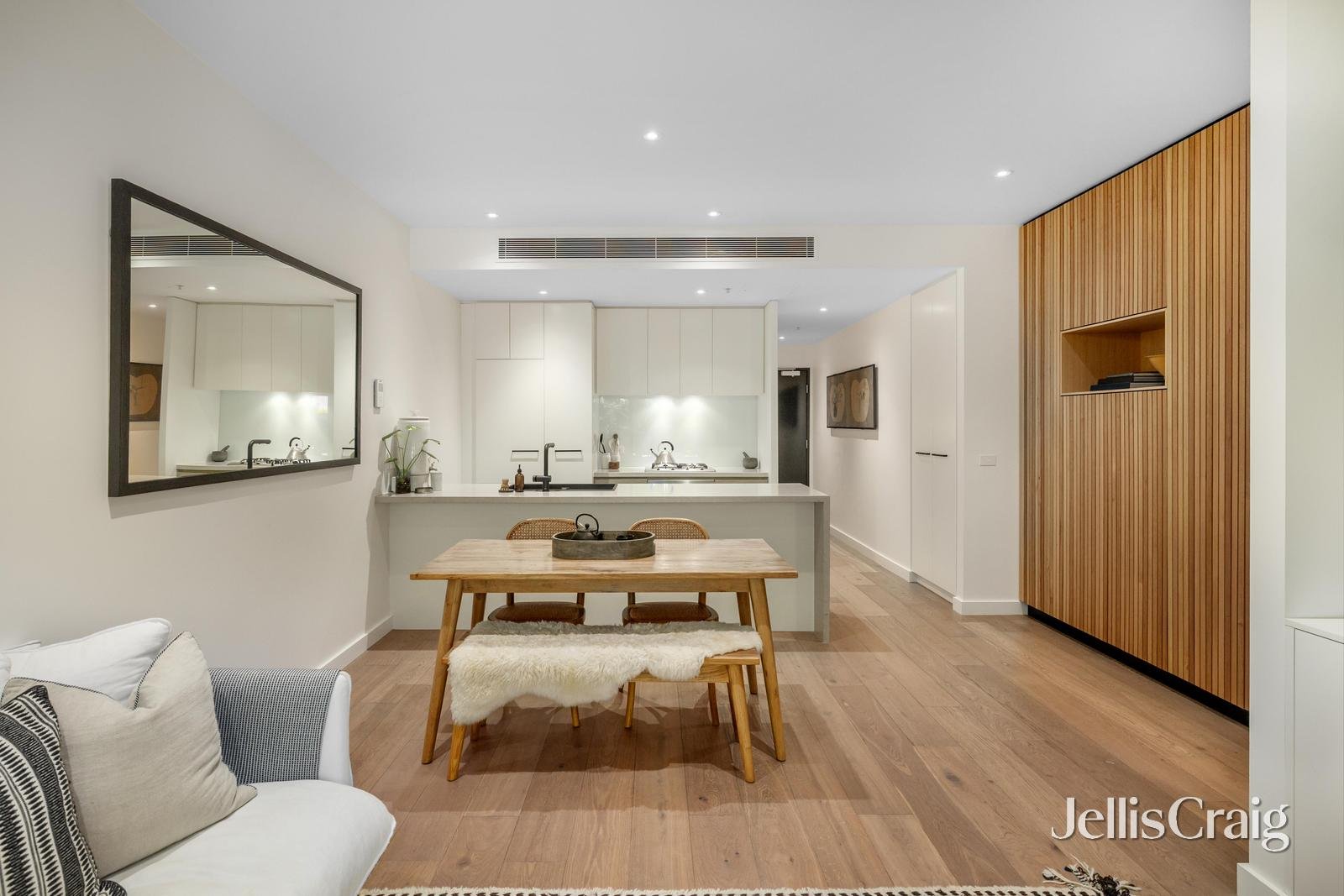 G07/1 Norfolk Place, Malvern image 2