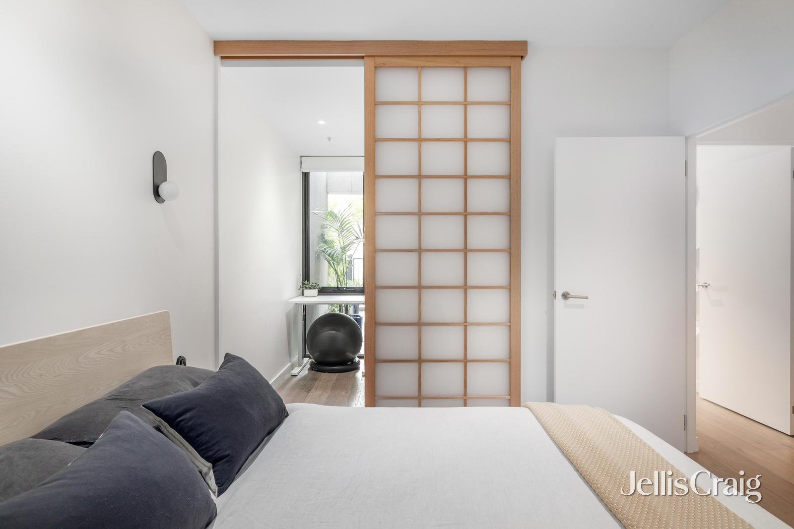 G07/1 Norfolk Place, Malvern image 5