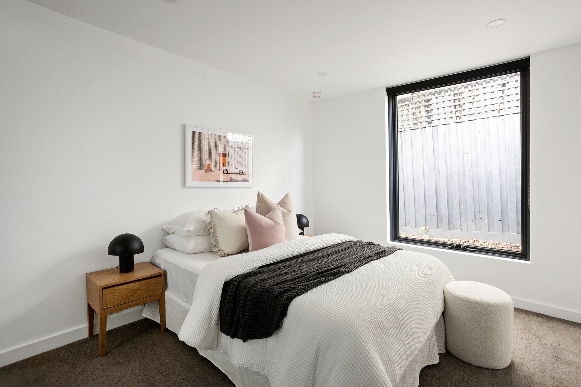 Property Gallery Thumbnail 6