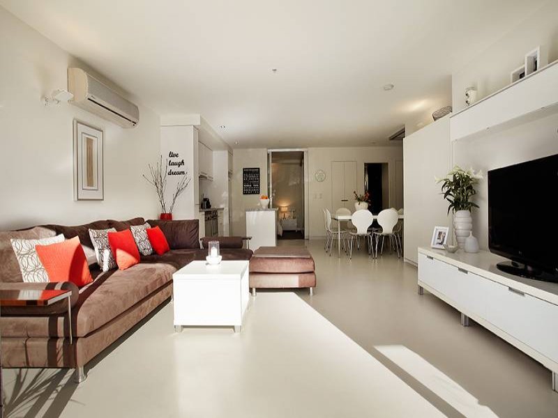 G08,1 Danks Street, Port Melbourne image 3