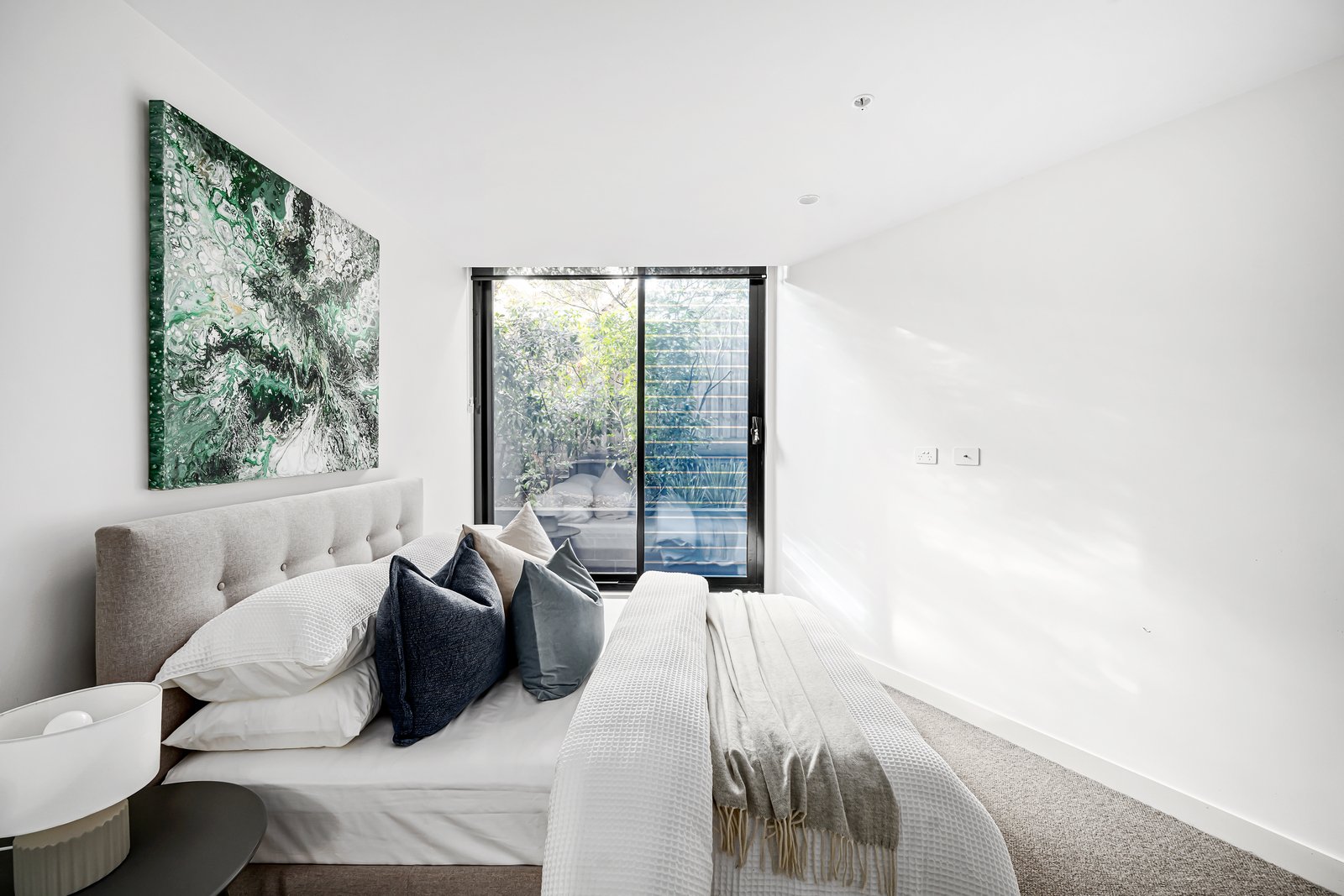 Property Gallery Thumbnail 7