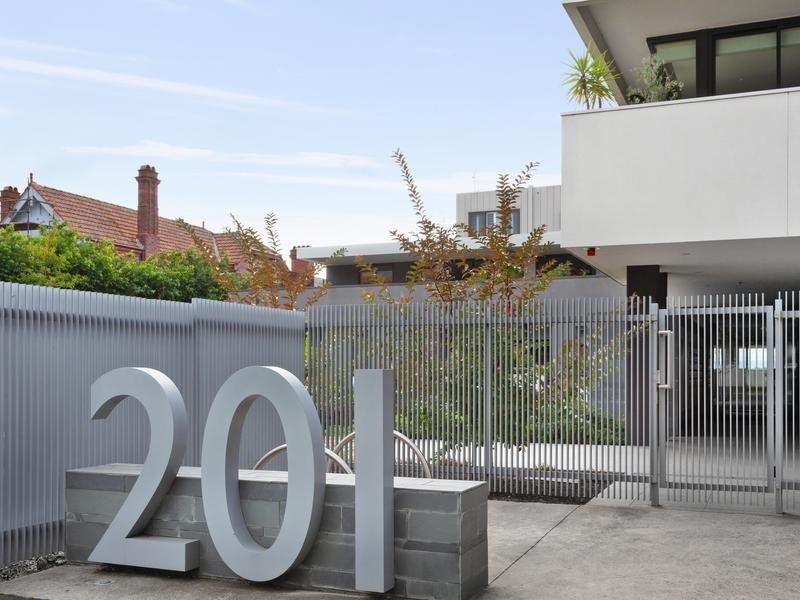 G08/201 Whitehorse Road, Balwyn image 3