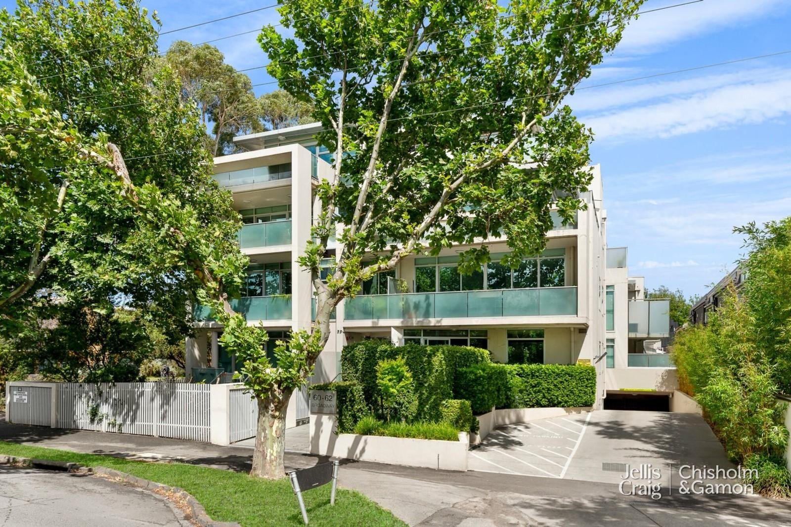 G08/60-62 Broadway, Elwood image 1