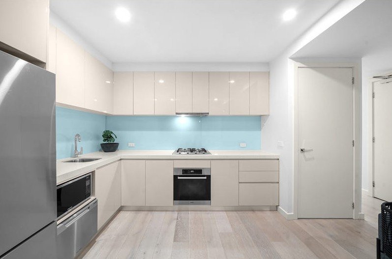 g08/77 Nott Street, Port&nbsp;Melbourne image 3