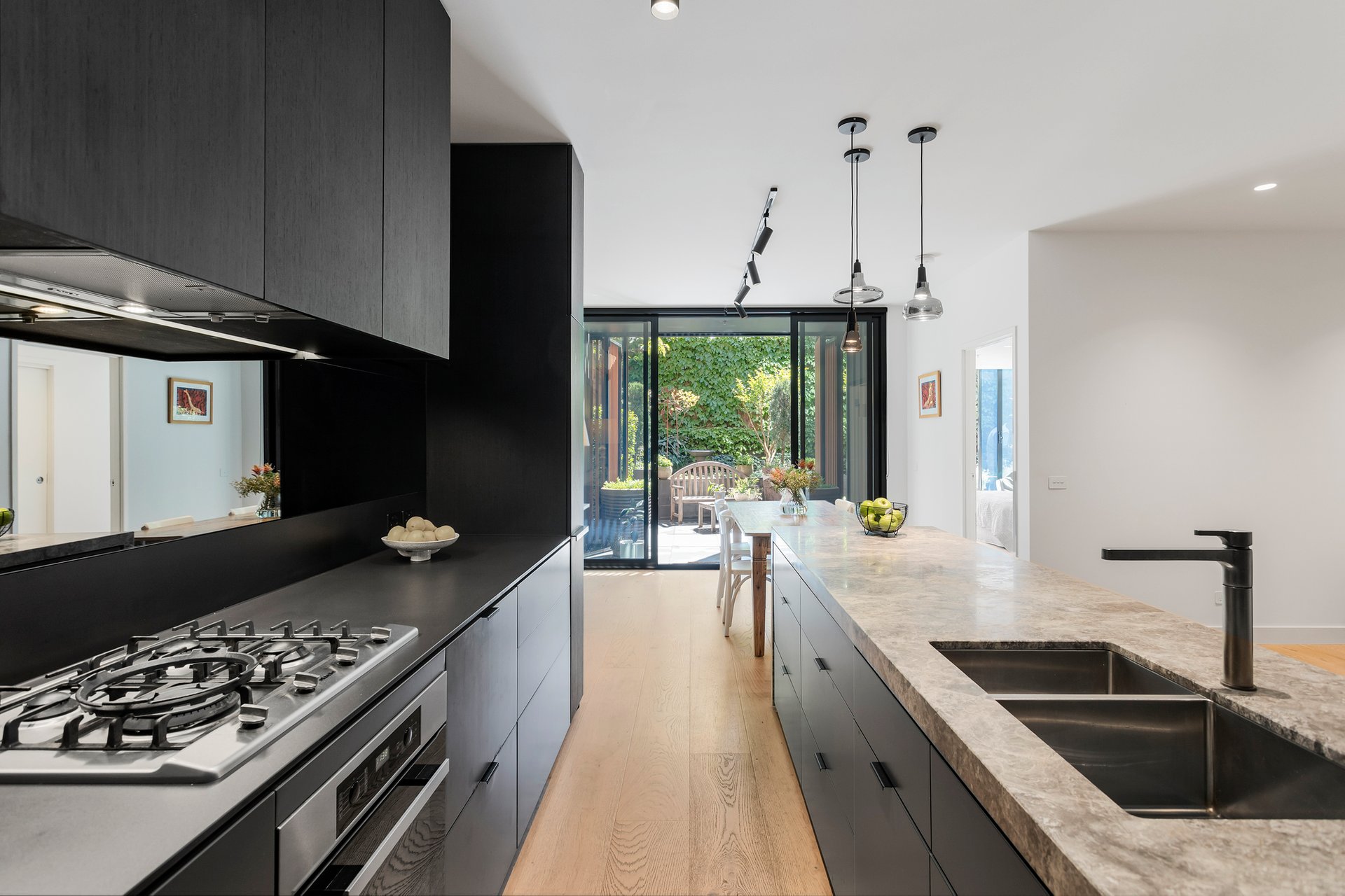 Property Gallery Thumbnail 4
