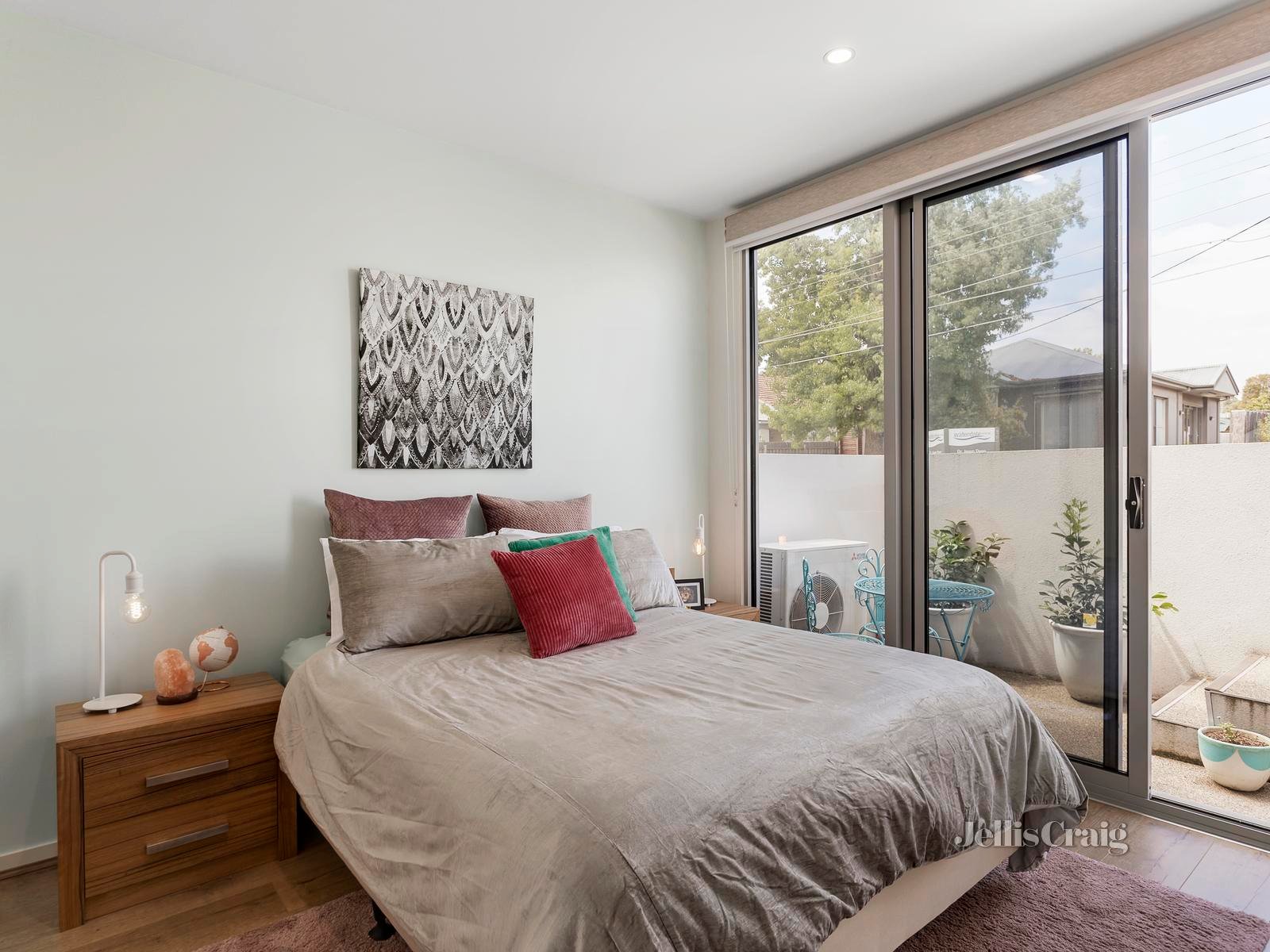 G09/264 Waterdale Road, Ivanhoe image 3