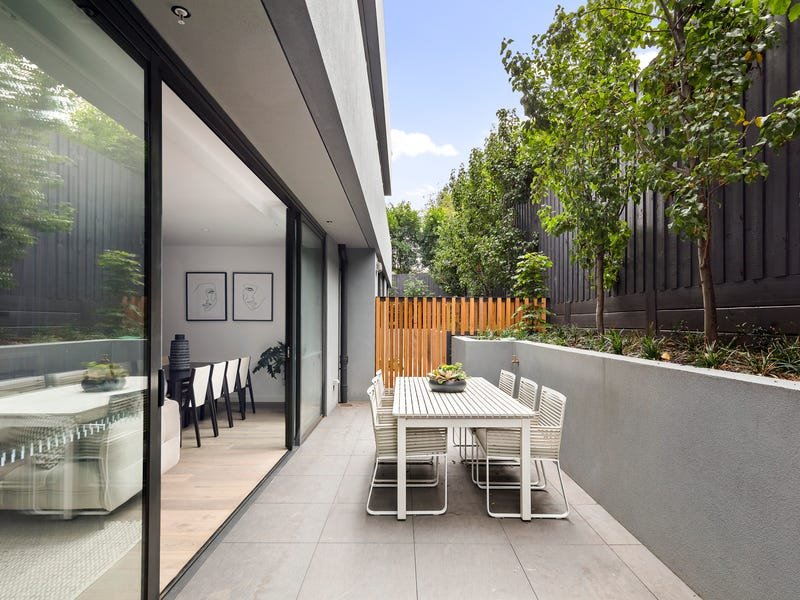 Property Gallery Thumbnail 9