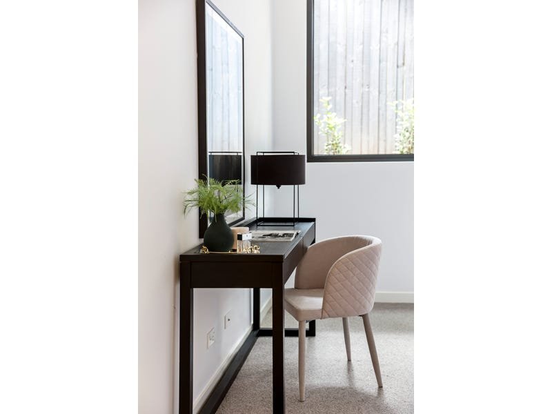 Property Gallery Thumbnail 11