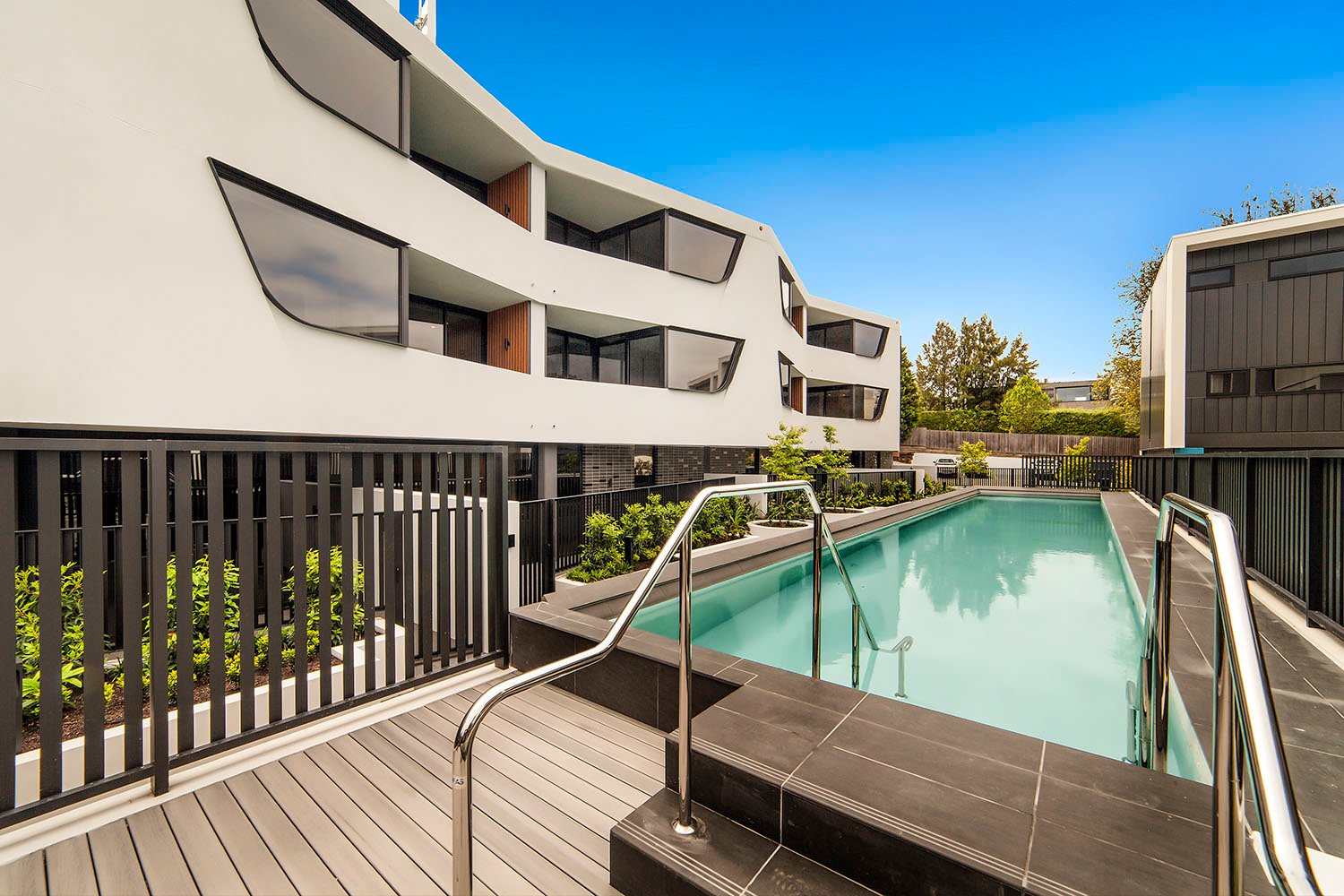 Property Gallery Thumbnail 7