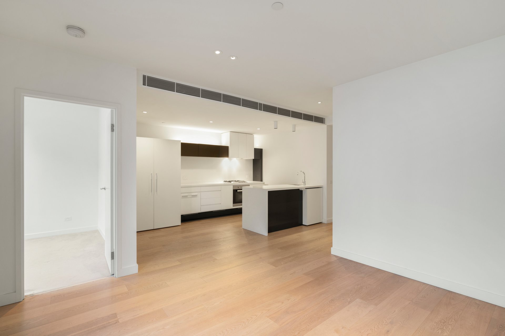 Property Gallery - Main Image