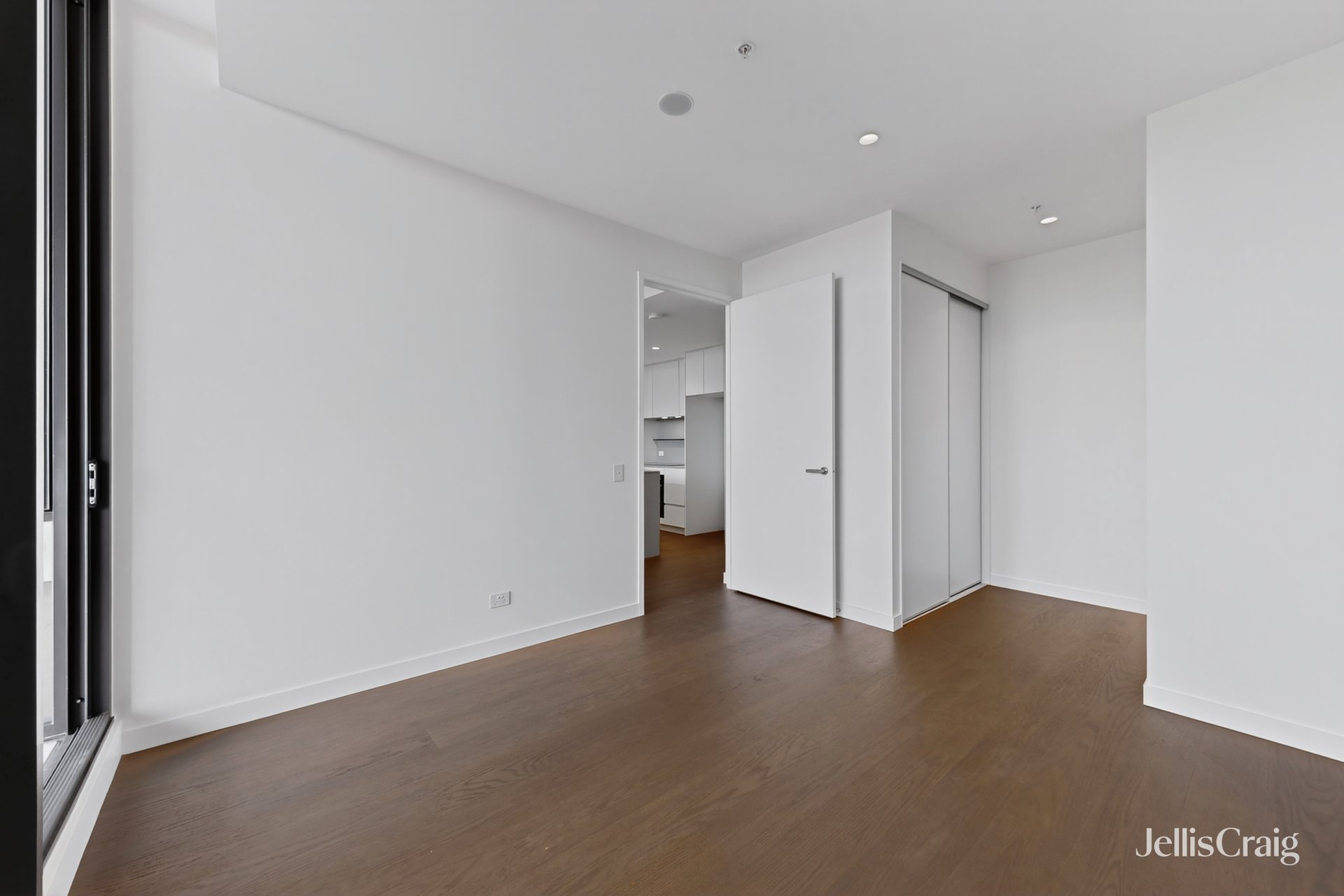 G12/15 Stonepine Drive, Moonee Ponds image 7