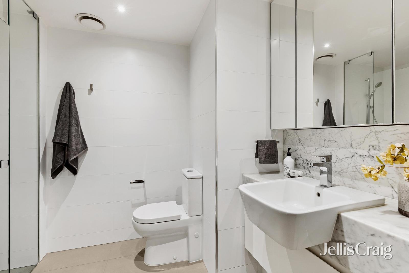 G12/2 Gascoyne Street, Canterbury image 7