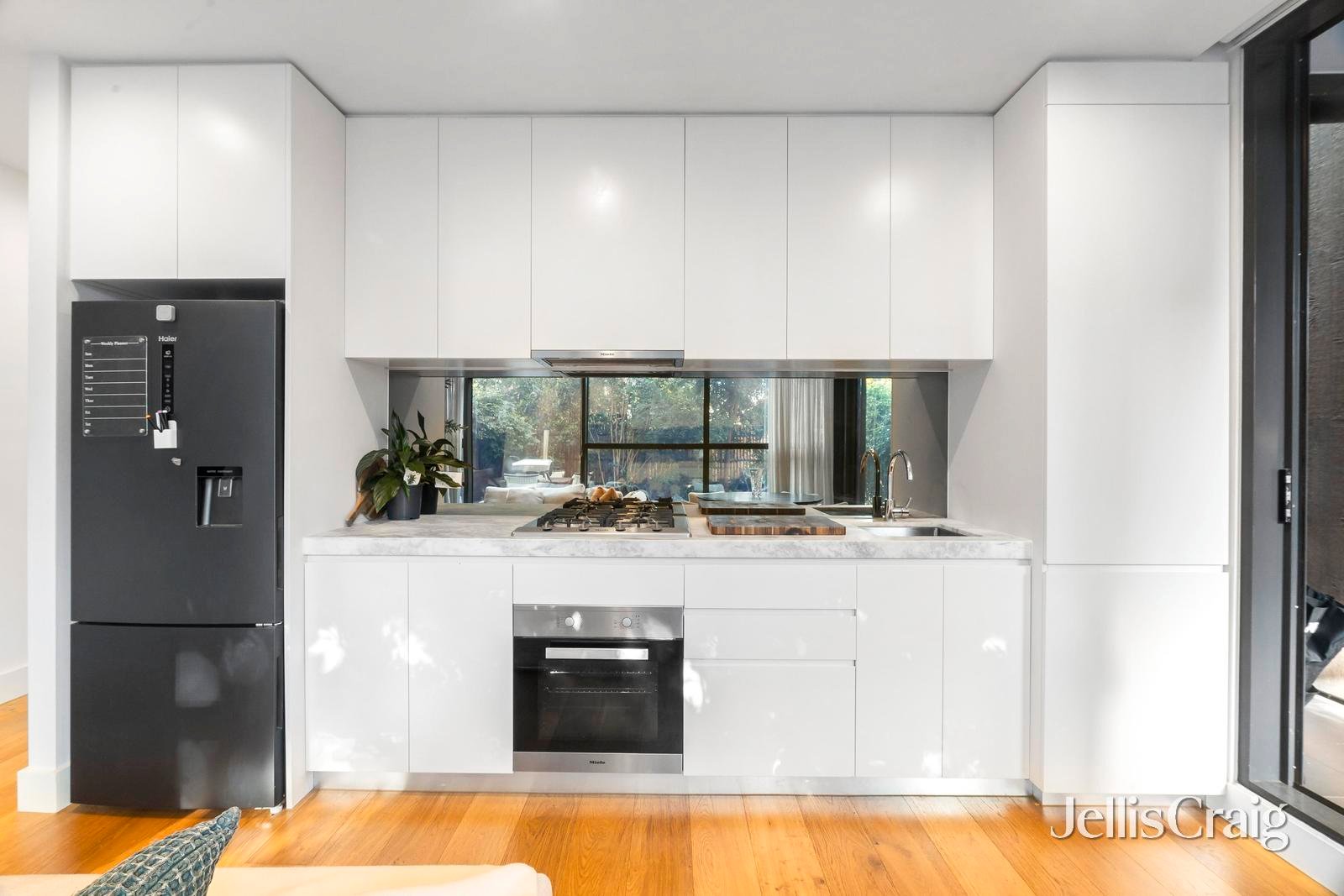 G12/2 Kingsley Street, Elwood image 10