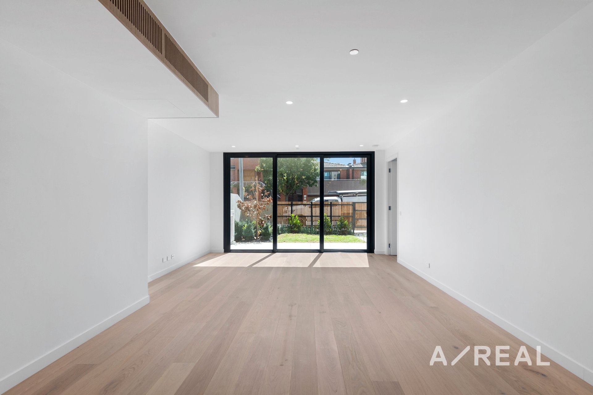 G14/1058 Toorak Road, Camberwell VIC 3124