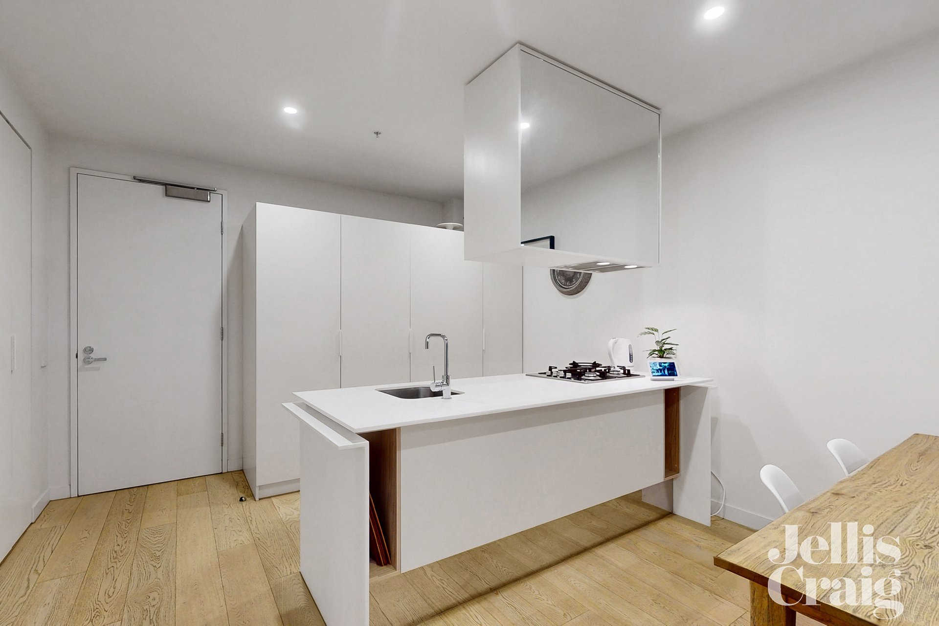 g15/209-213 Bay Street, Brighton image 4