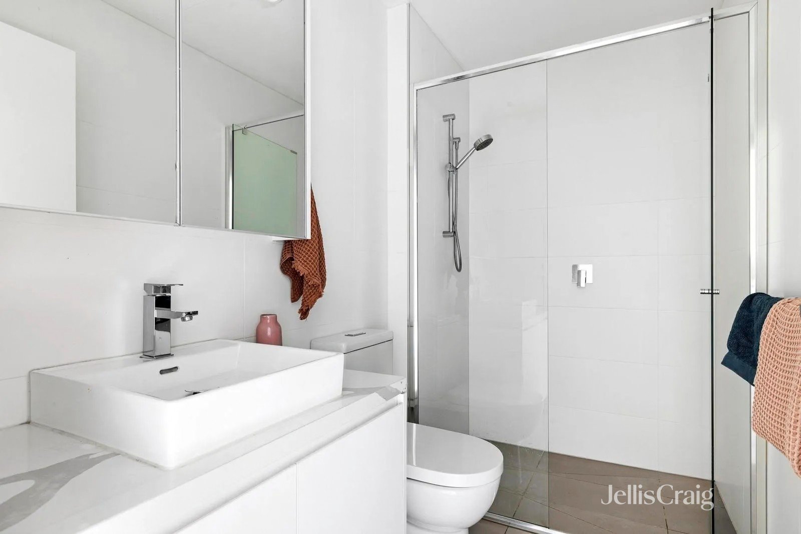 G8/213-219 Brunswick Road, Brunswick image 5