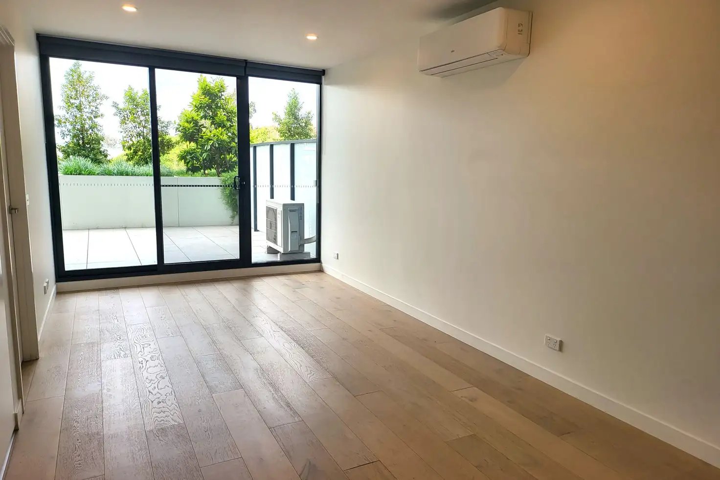 Property Gallery - Main Image