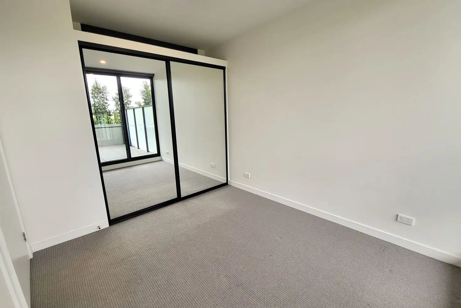 Property Gallery Thumbnail 5