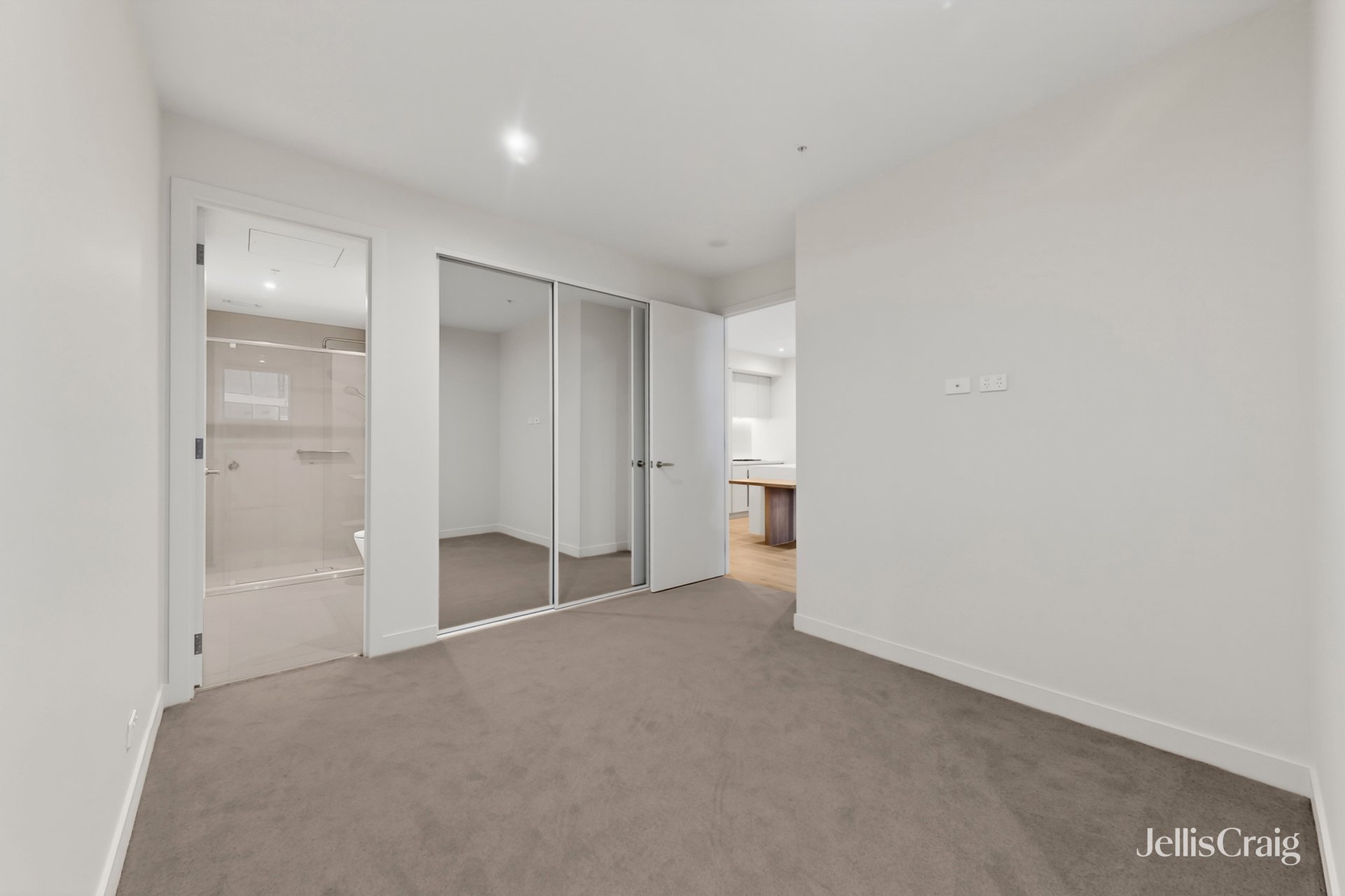 G9/526 Epsom Road, Flemington image 6