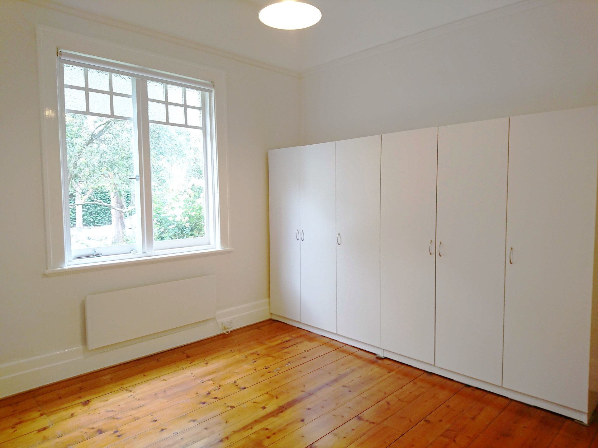 Contact Agent image 1