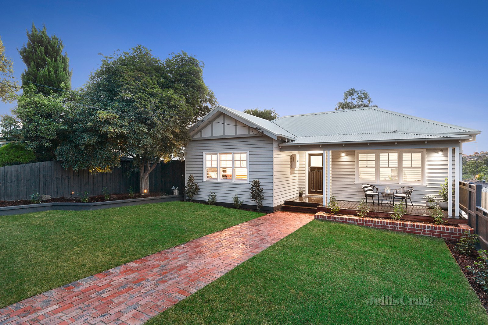 House 1/17 Alexander Street, Montmorency image 2