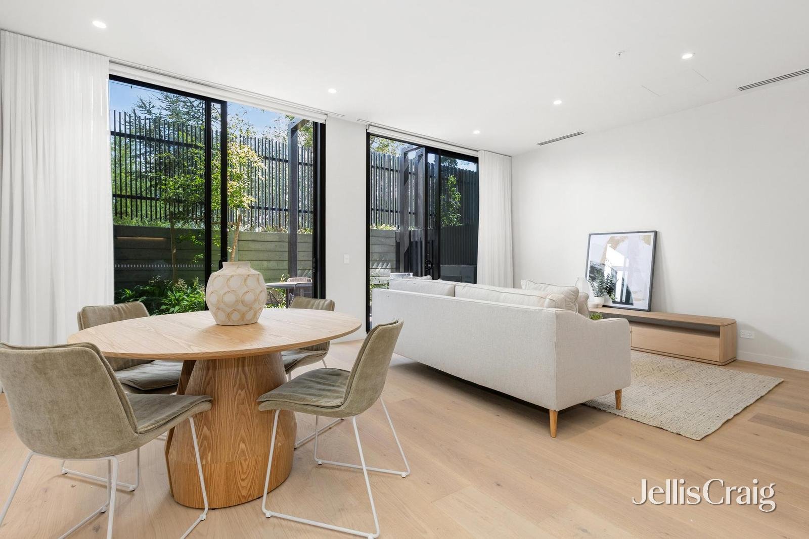 L105/538 Epsom Road, Flemington image 2