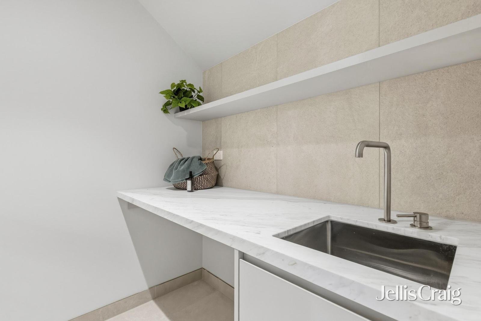 L105/538 Epsom Road, Flemington image 7