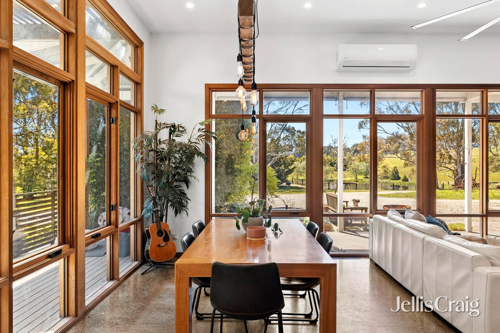 Lesmurdie Park 1265 Rochford Road, Newham image 11