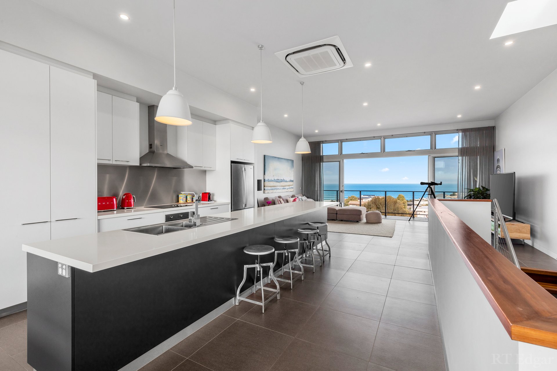 Property Gallery Thumbnail 2