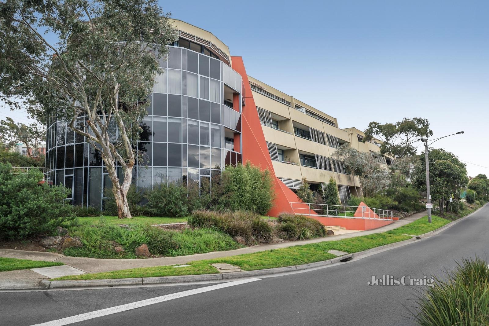 Level 1, Unit 5/265 Para Road, Greensborough image 1