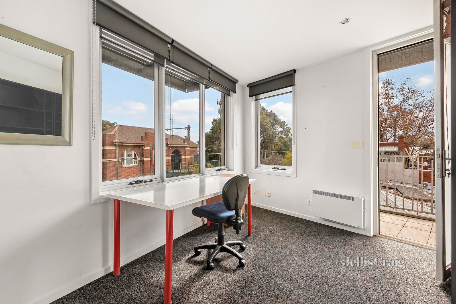 Level 2/28 Pin Oak Crescent, Flemington image 6