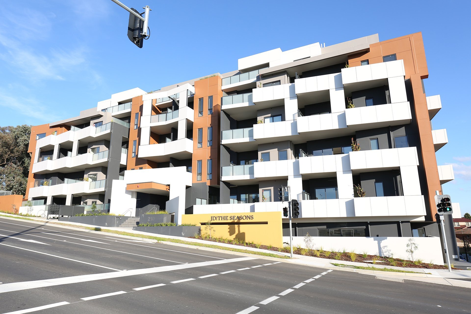 LG10/210 Reynolds Road, DONCASTER EAST VIC 3109