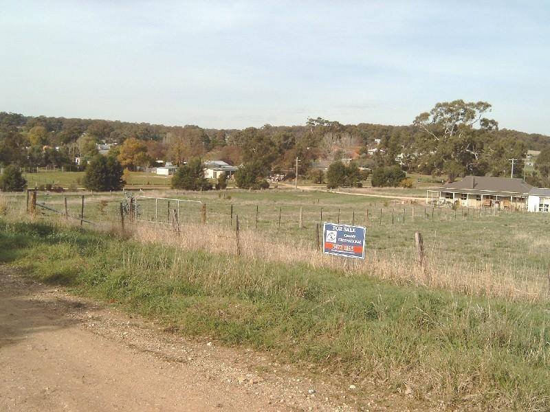 Little Fryers Road, Guildford image 3