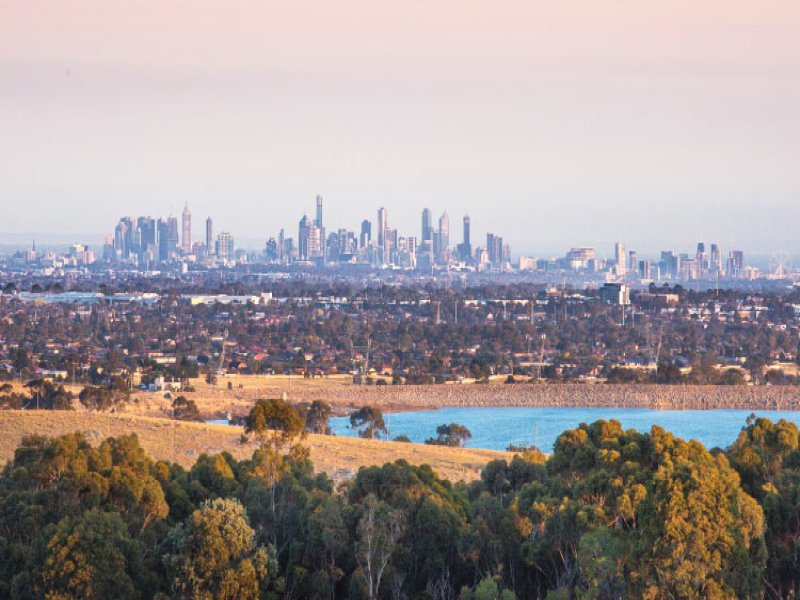 Lemonwood Drive, Greenvale image 3