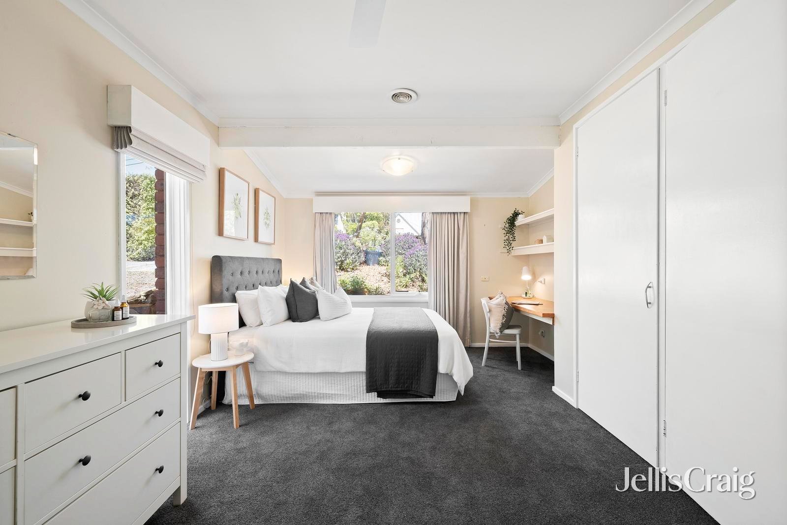 13 Greenwood Lane, Mooroolbark image 13